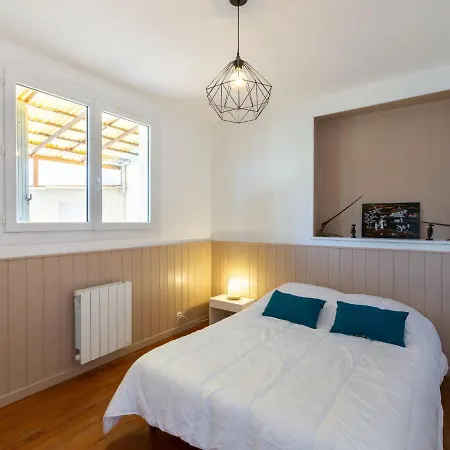 Holiday Maisonfort Vakantiehuis *